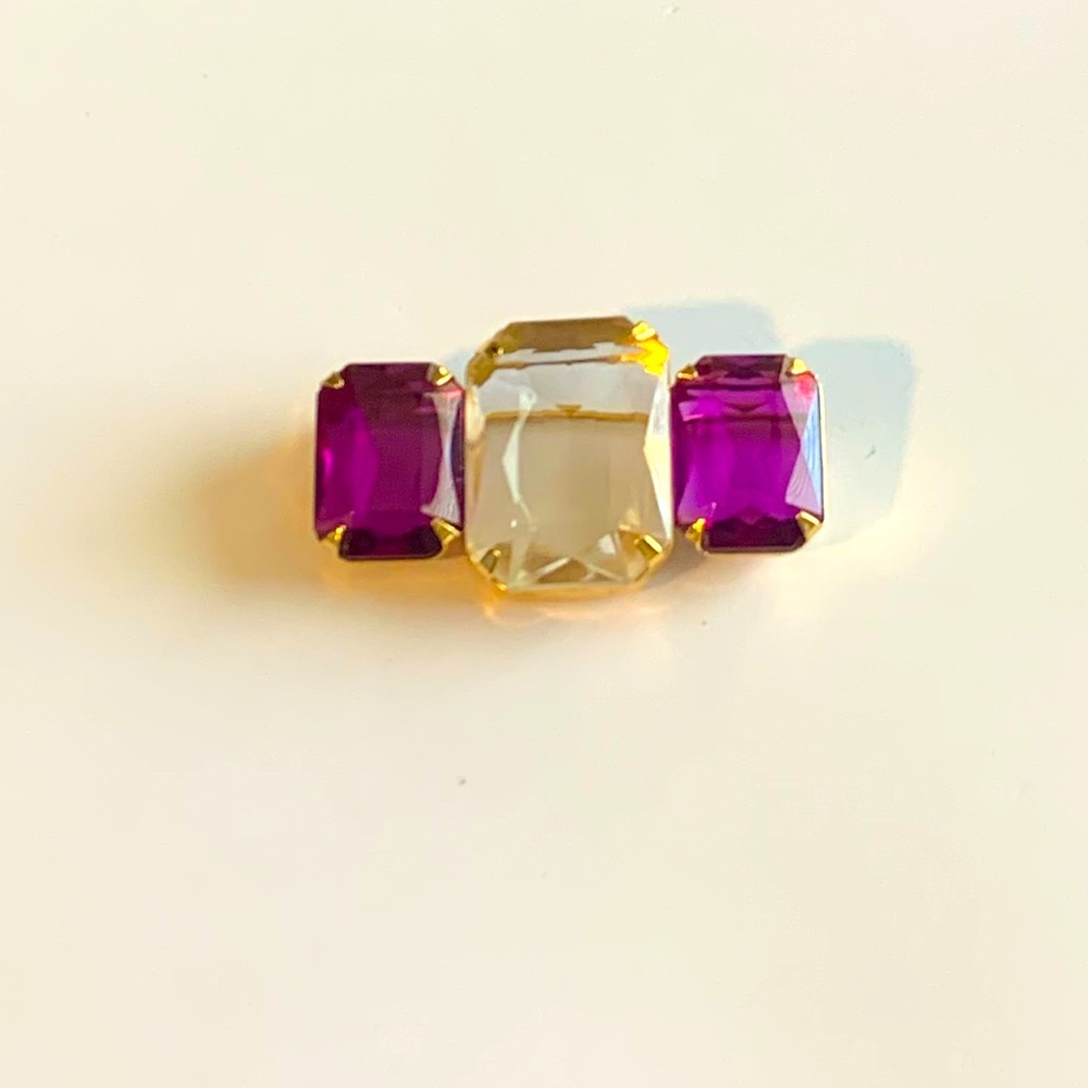 Vintage Avon brooch with clear lucite and purple gems